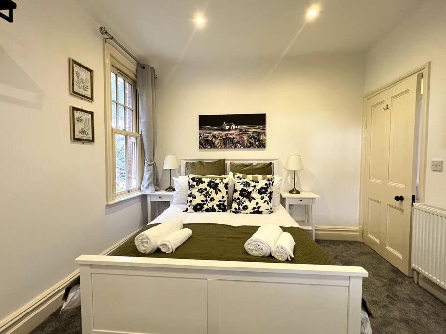 Ferienwohnung The Burley At Scalford House Melton Mowbray Exterior foto